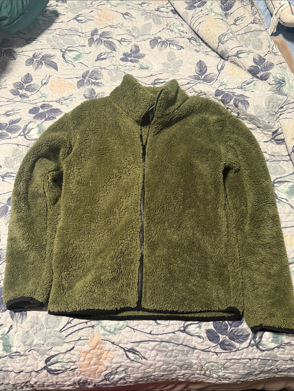 VS PINK Sherpa zip up